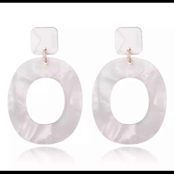 Jewelry - Earrings - White Mother of Pearl Acrylic - New